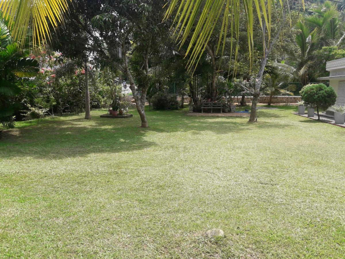 Sawanga Home Stay Weligama Kültér fotó